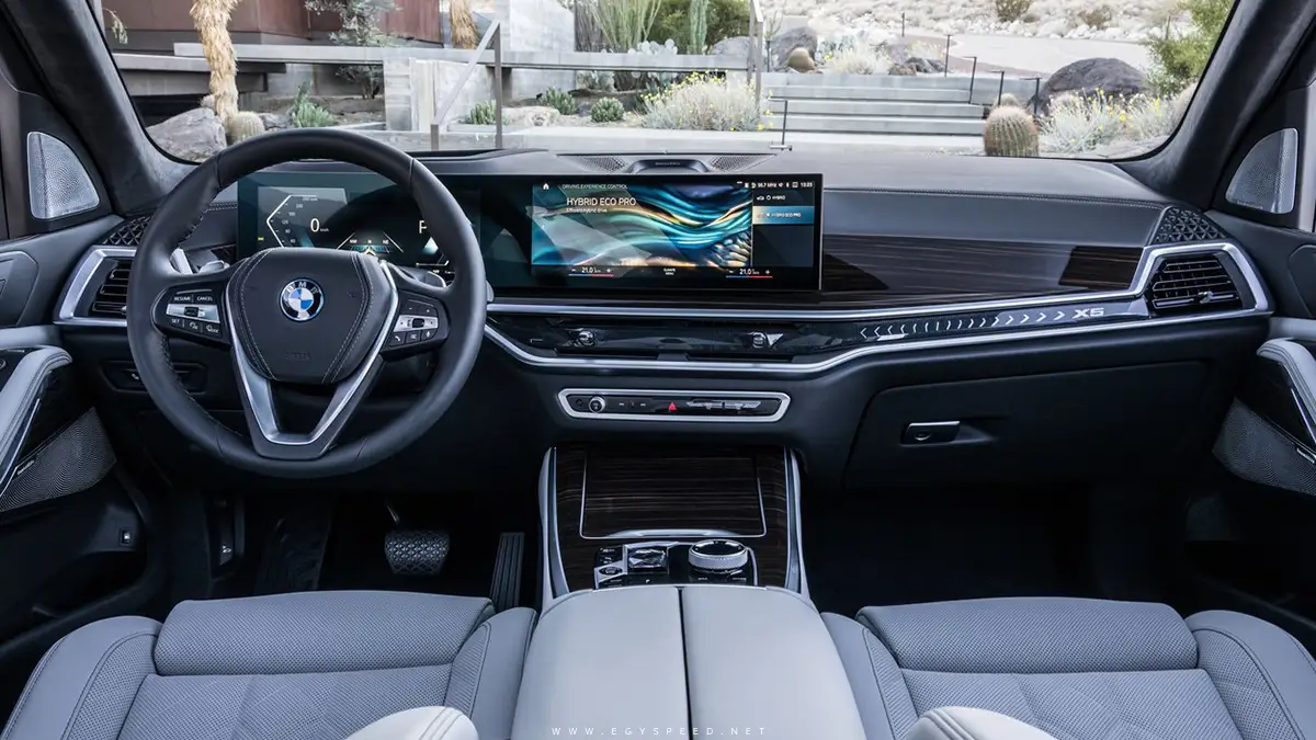 BMW X5 2022 ازرق